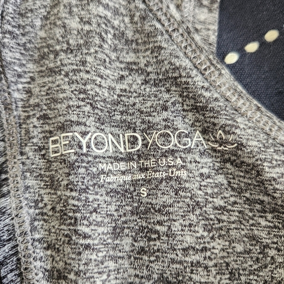 Beyond Yoga Peloton Criss Cross Open Slit Back Tank Top Gray Spacedye Small - Picture 4 of 7